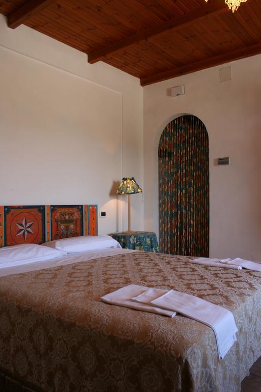 Torre Mannella Hotel Citta Sant'Angelo Exterior photo